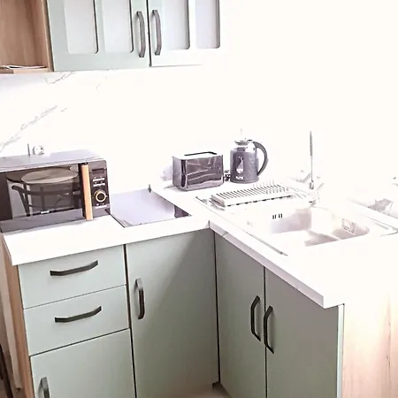 Апартаменты за гости ивая запад *