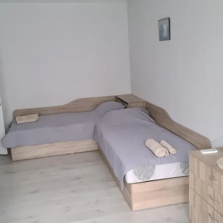 за гости ивая запад Казанлык